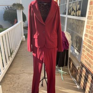 RED SOFT SUIT BLAZER AND PANTS